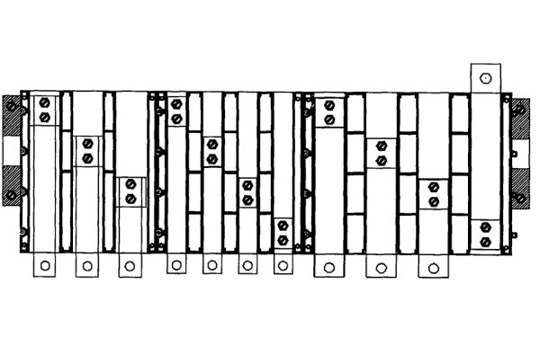 配電柜母線(xiàn)集成組件圖-柴油發(fā)電機組.png